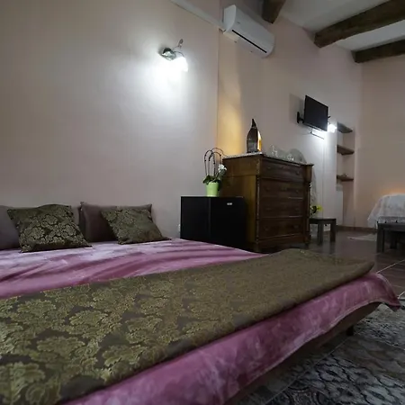 Oda ve Kahvaltı La Ricciolina *