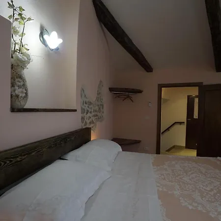 La Ricciolina Nocleg ze śniadaniem *