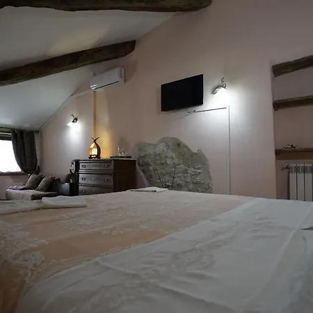 La Ricciolina Oda ve Kahvaltı Palombaro